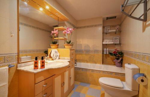 Penthouse Duplex in a 4 floors spanish house -8 min to center by Metro - Foto 55