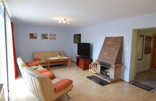 Holiday Home by Lake With Boat in Poland - Photo 11