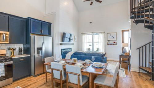 Boat-Ready Location! Airy Greenwood Family Cottage - Foto 2