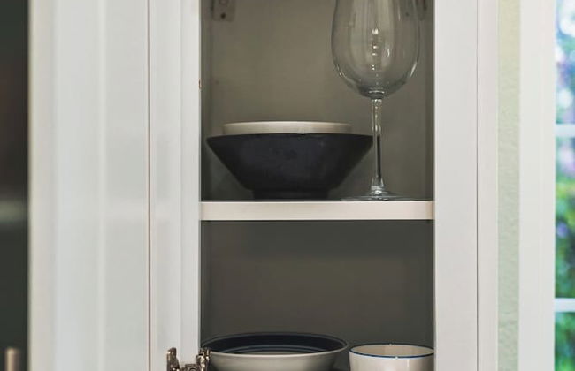 Spacious Retreat w Modern Decor and Private Yard - Photo 22