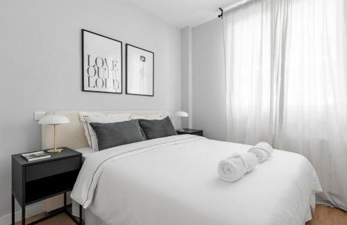 Cozy 2 bedroom apartment with patio - Photo 12