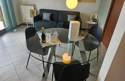 GARDA UN PO' Pool and Lake - Foto 2