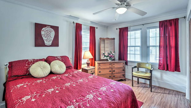 Charming Beaufort Getaway: Walk to the Waterfront - Foto 3, Interni