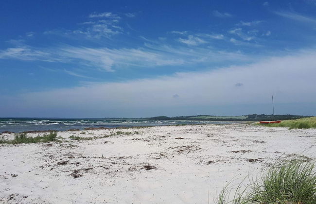 6 Person Holiday Home in Hojby - Foto 45