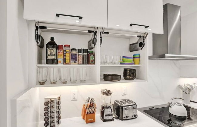 4BR w htd Pool Walk to Las Olas 5mins to Beach - Foto 13