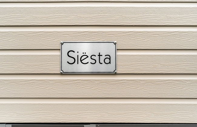 Relaxing Holiday Chalet by the Water in Grou - Foto 27