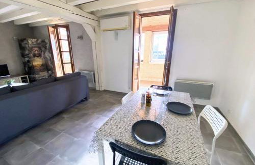 Appartement plein centre wifi terrasse - Foto 8