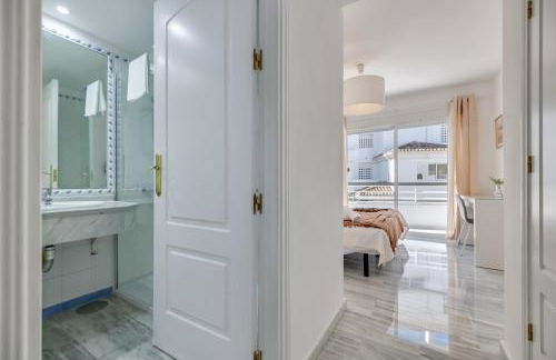 Stunning Duplex by the Golf & Terrace by the beach - Foto 35