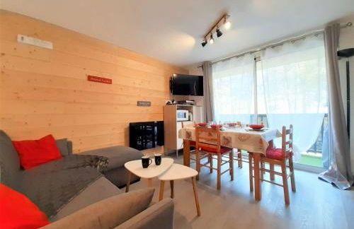 T3 6 pers à St-Lary-Soulan avec balcon, wifi et parking - FR-1-457-318 - Foto 6