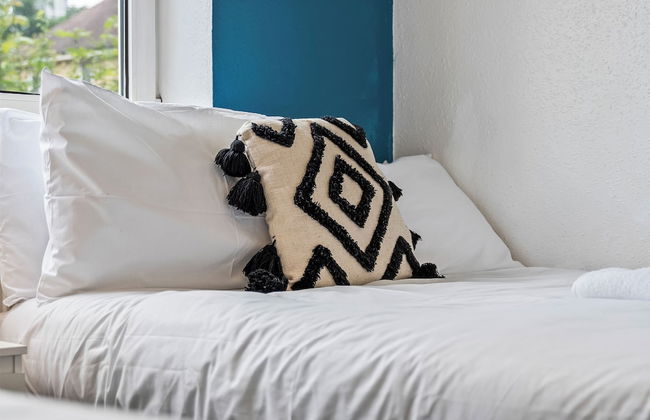 2 Bedroom Apartment - Parking, Wifi, Central - Foto 1