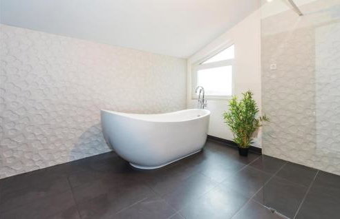 Four-Bedroom Holiday Home In Skradin-Dubavice - Foto 36