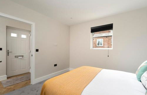 Skyvillion -COZY & AMAZING King 1Bed Apartment in London Cockfosters Mins to Tube - Foto 25