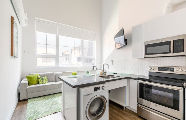 GLOBALSTAY. Dundurn Lofts. Free parking. Gym - Photo 55