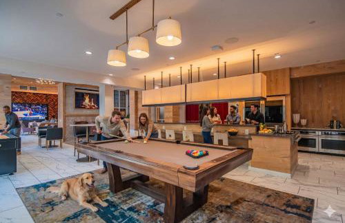 Bright 1BR Uptown Biltmore Gym Pool Parking WD - Foto 3