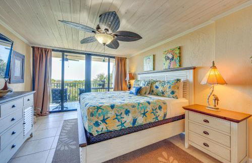 Beachfront St Augustine Beach Condo, Stunning View - Foto 10