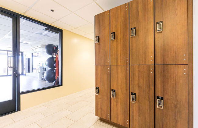 Aston Waikiki Beach Tower - Photo 52