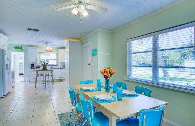 Driftwood Beach Oasis - Foto 7