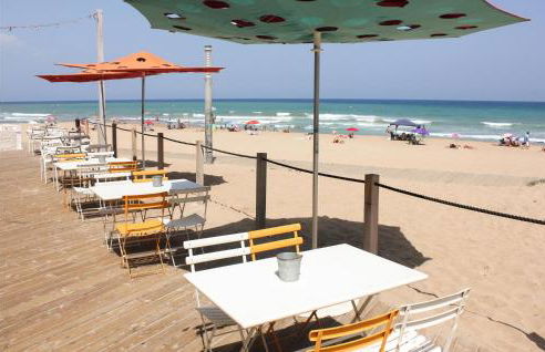 Awesome Apartment In Cala Del Moro - Torrev - Foto 19