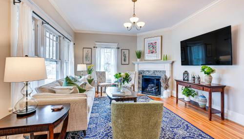 Spacious Salem-Winston Home with Deck! - Foto 1