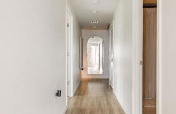 Balcony View and King Beds Walk to Golden 1 Center - Foto 38