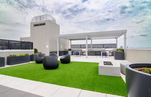 Stylish New Studio DT - Pool, Gym - Rooftop Lounge - Foto 16