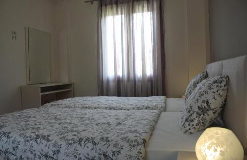 Evinos Garden - Photo 41