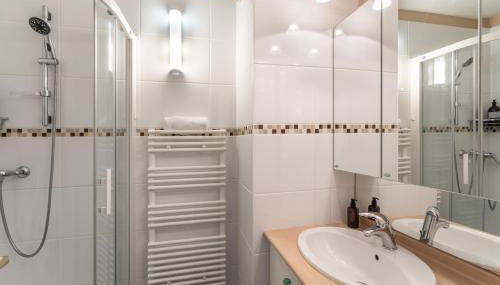 Le Sextant - Piscine partagée et parking privé - Foto 5, Other