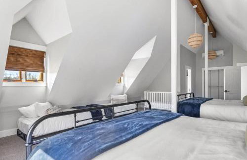 Bear Ranch by Juniper Holiday + Home - Photo 76