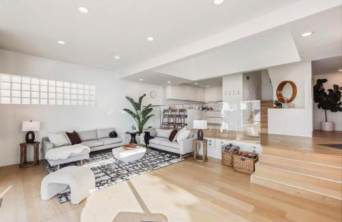 Malibu Breeze - hot tub, ocean view, steps to beach - Foto 6