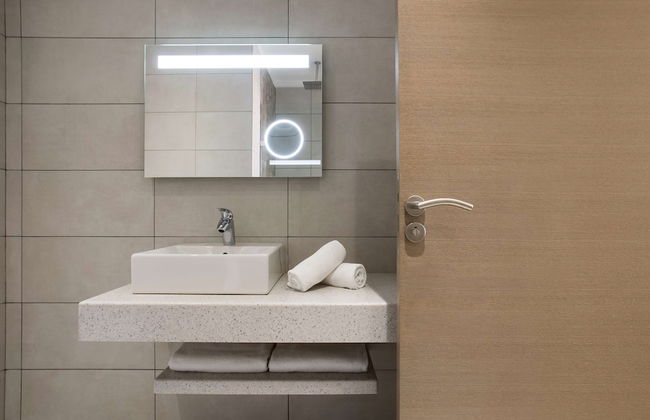 Radisson Serviced Apartments Antananarivo City Centre - Foto 61