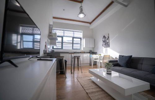 Train Station Apartments - Foto 8