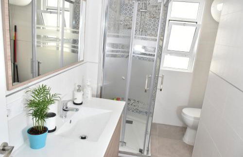 Spectacular Apartment 8 pax/4 rooms & Free Parking - Photo 23