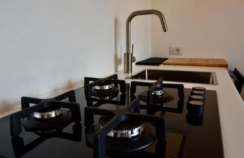 Italian Vacation Homes - La Petite Maison du Lac - Photo 24