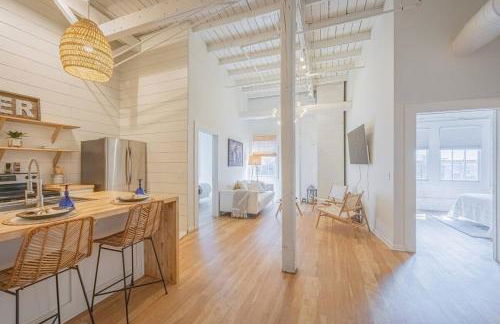 Darlin Downtown Dawghouse - Foto 6