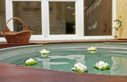 Basso 61, Cozy Oasis with Mini Pool and Courtyard - Foto 66