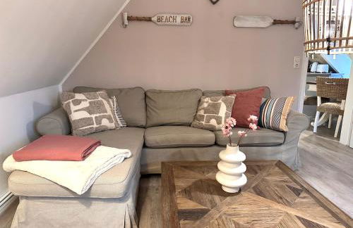 Sky & Sand Homes Strandläufer I Stilvolle Wohnung unter Reet in SPO mit Parkgarten - Photo 60