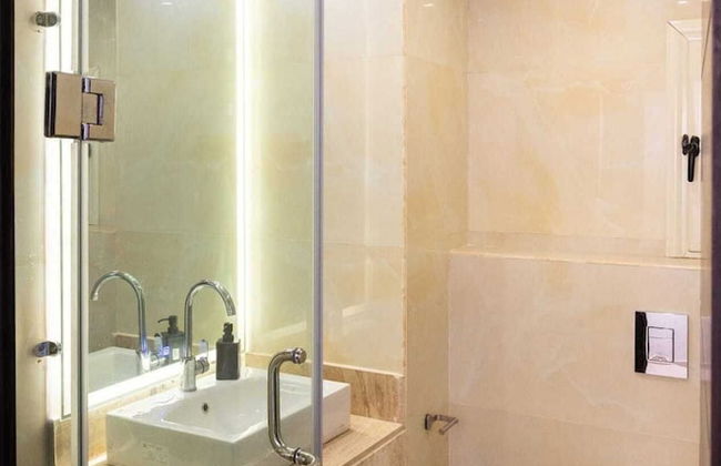 Xuru Stays I The Paragon Of The Nile 2 BDR Apt. @ Maadi - Foto 25