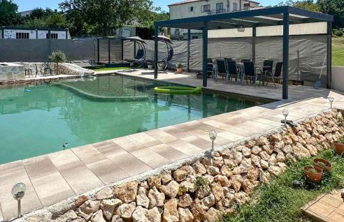 Pet Friendly Apartment In Krsan - Photo 1