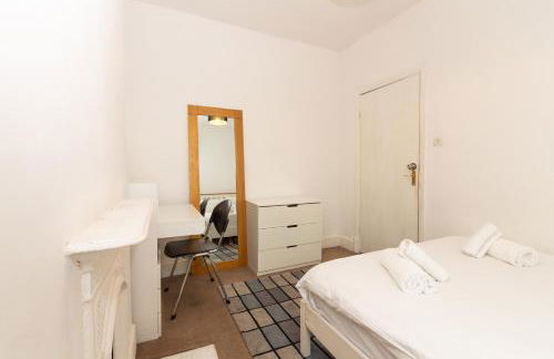 Lovely Private Rooms near MCR Centre - Foto 5