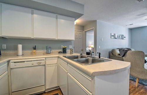 Bright Ozarks Condo with Balcony and Lake Views! - Foto 12