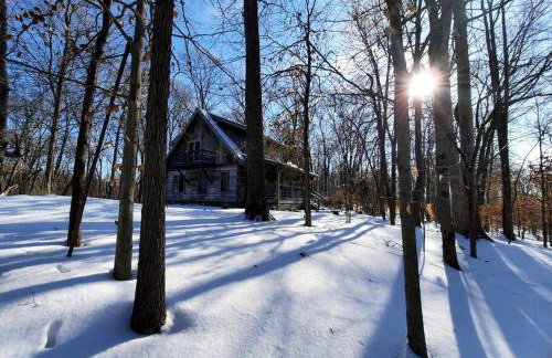 Impressive Log Cabin with Fireplace, Fire Pit and Hot-tub in Unionville, Indiana - Foto 52