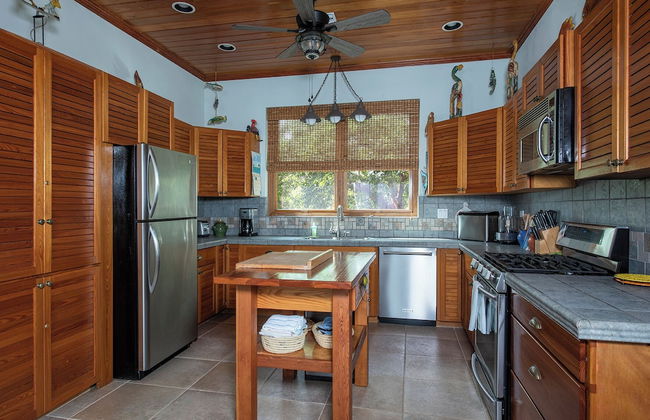 Seven Palms Serenity: Beachfront Oasis - Foto 3