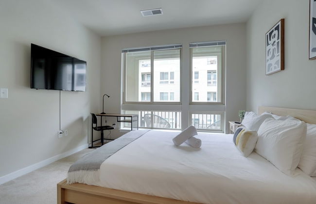 Comfort Apartments Near Capitol City - Photo 10