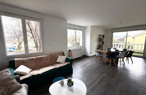 House, garden & garage, Downtown, Near Zenith & A75 - Foto 1