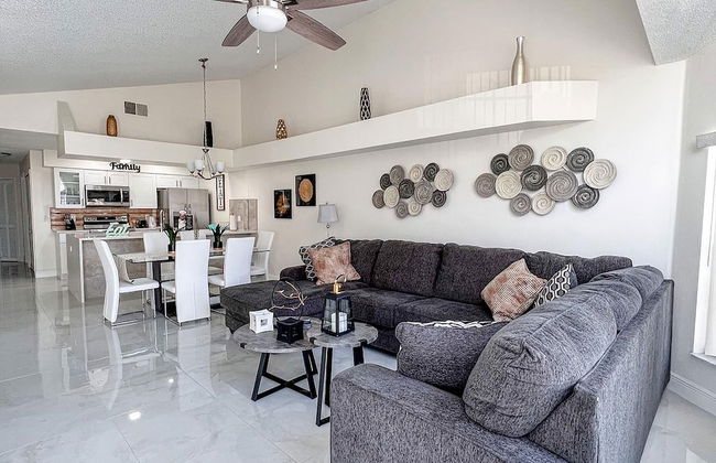 ELEGANT & LUXURY APARTMENT CLOSE DISNEY - Foto 13