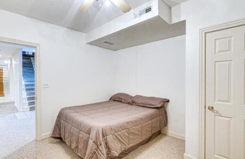 6 Mi to Town Peaceful Lima Home! - Photo 19