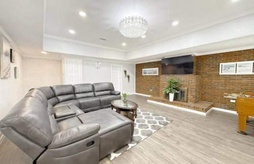 Cozy Large 5BR Beach Villa 1 Minute to Beach - Foto 1