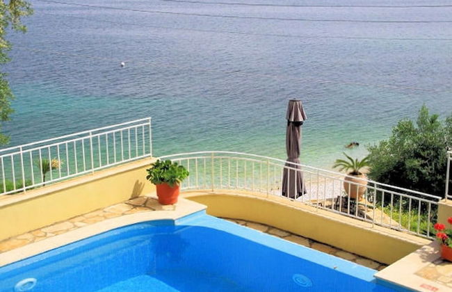 Villa Thalassa Large Private Pool Walk to Beach Sea Views A C Wifi Car Not Required - 920 - Photo 7