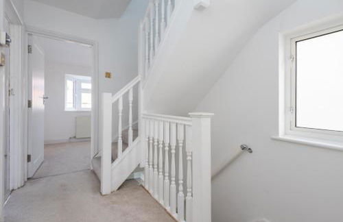 Spacious 4BR Home Garden & Office Space - Foto 22