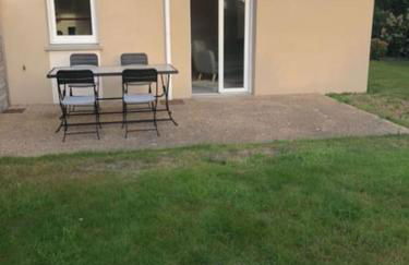 Appartement au RDC avec jardin clos, au calme. - Foto 3